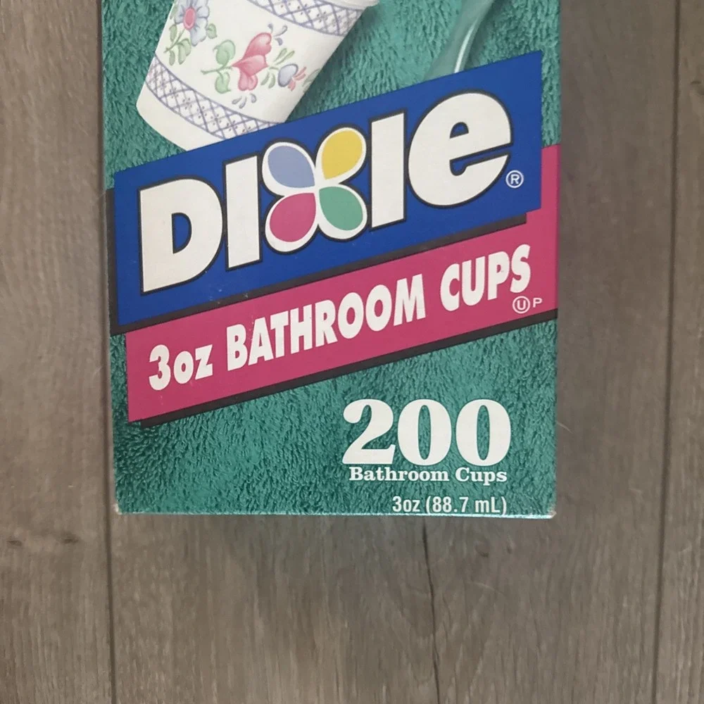 DIXIE 3 oz Bath Cups THROWBACK‎ Pack Now=160 Count (Orig = 200 Ct) Pink Flowers